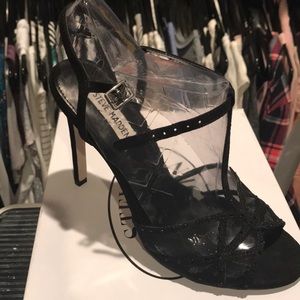 Steve Madden Black pumps